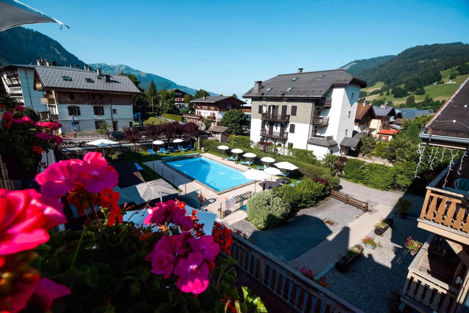 Au Vieux Moulin Hotel Megeve Exterior photo